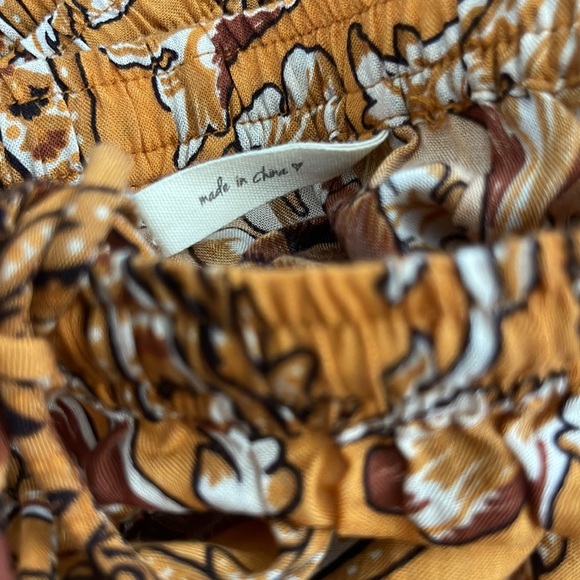 SPELL Etienne Skirt Size Medium Bohemian Dream Mini Tier Beautiful Floral Detail - Picture 8 of 13